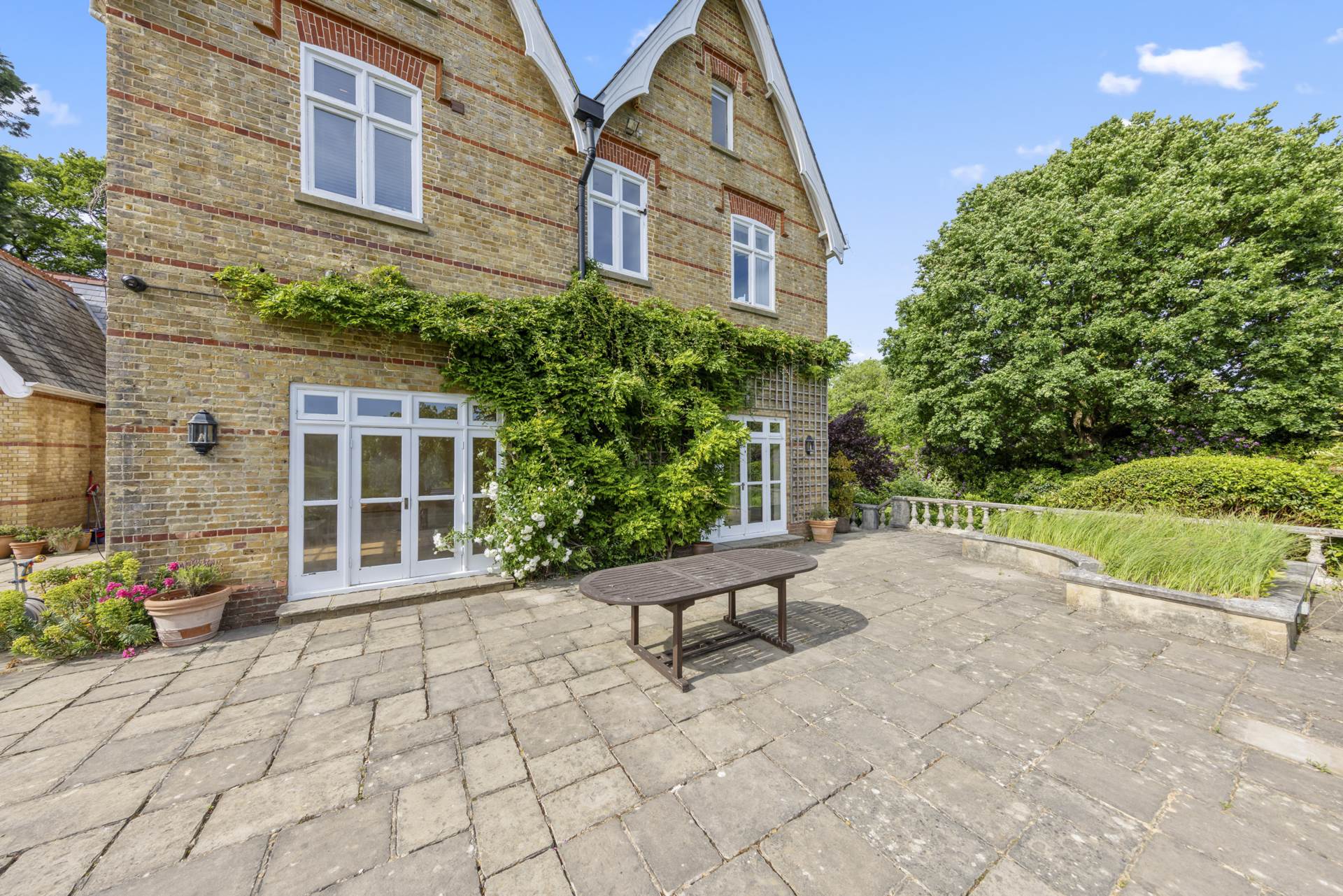 Hopewell House, Edenbridge, TN8, Image 40