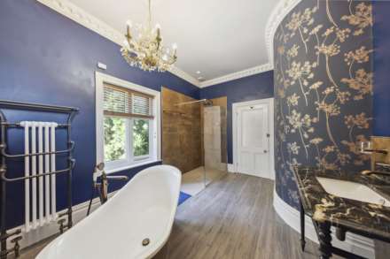Hopewell House, Edenbridge, TN8, Image 19