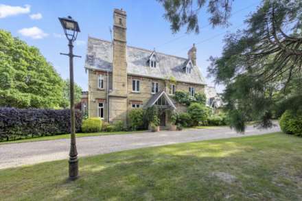 Hopewell House, Edenbridge, TN8, Image 2