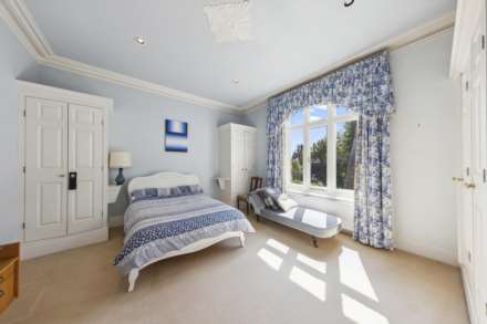 Hopewell House, Edenbridge, TN8, Image 20