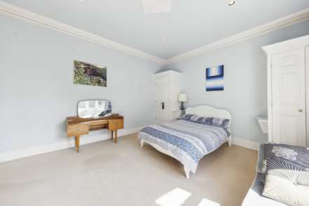 Hopewell House, Edenbridge, TN8, Image 21