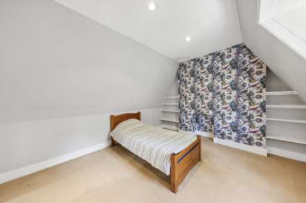 Hopewell House, Edenbridge, TN8, Image 31