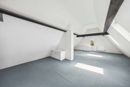 Hopewell House, Edenbridge, TN8, Image 35