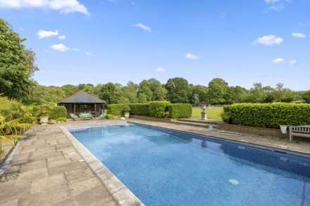 Hopewell House, Edenbridge, TN8, Image 46