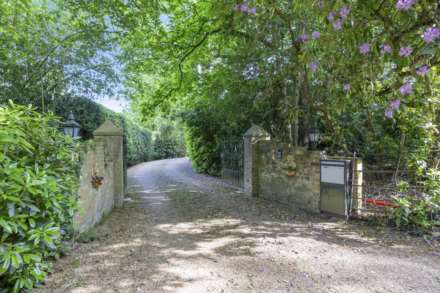 Hopewell House, Edenbridge, TN8, Image 63