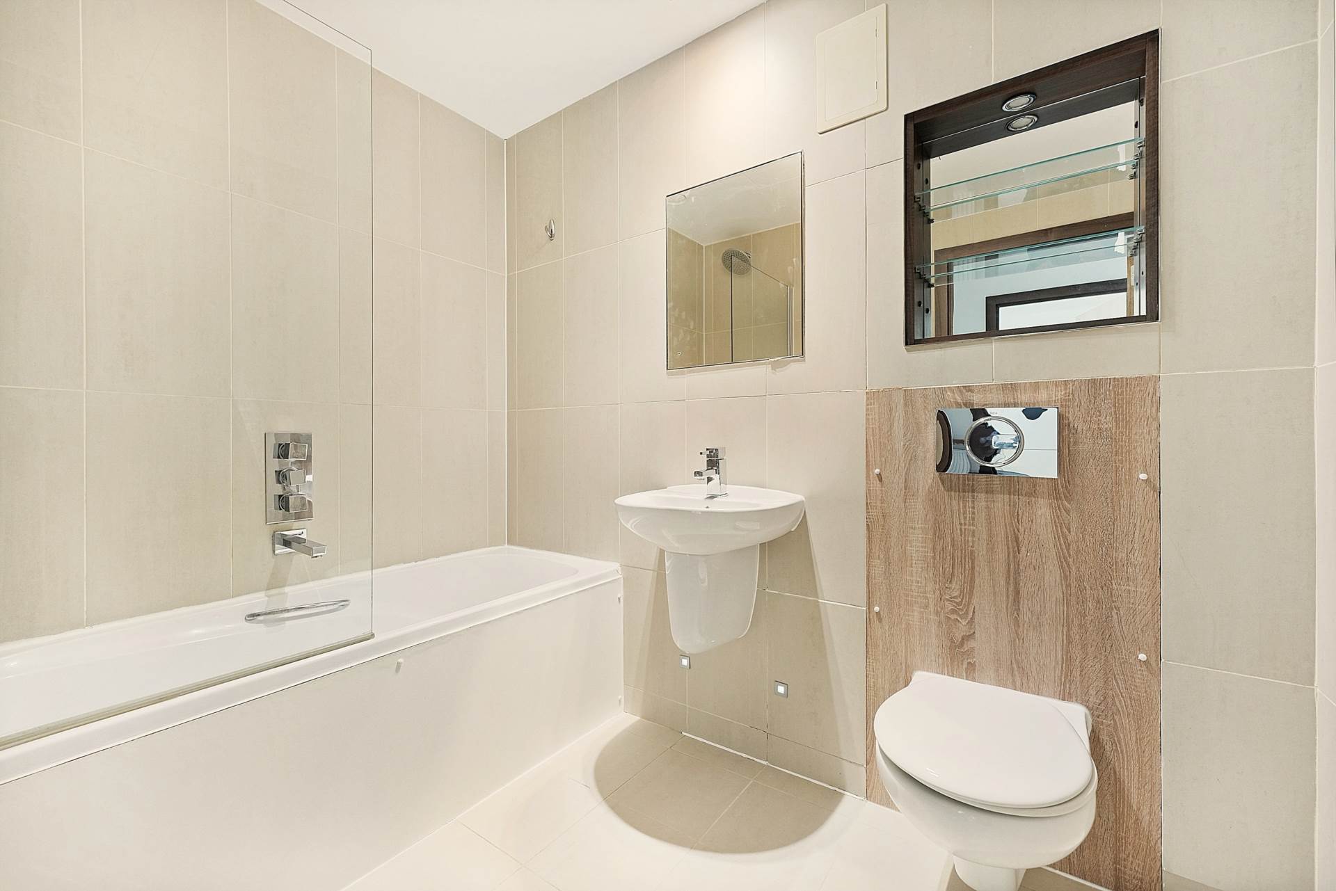 Bridges Court Road, Battersea, SW11, Image 8