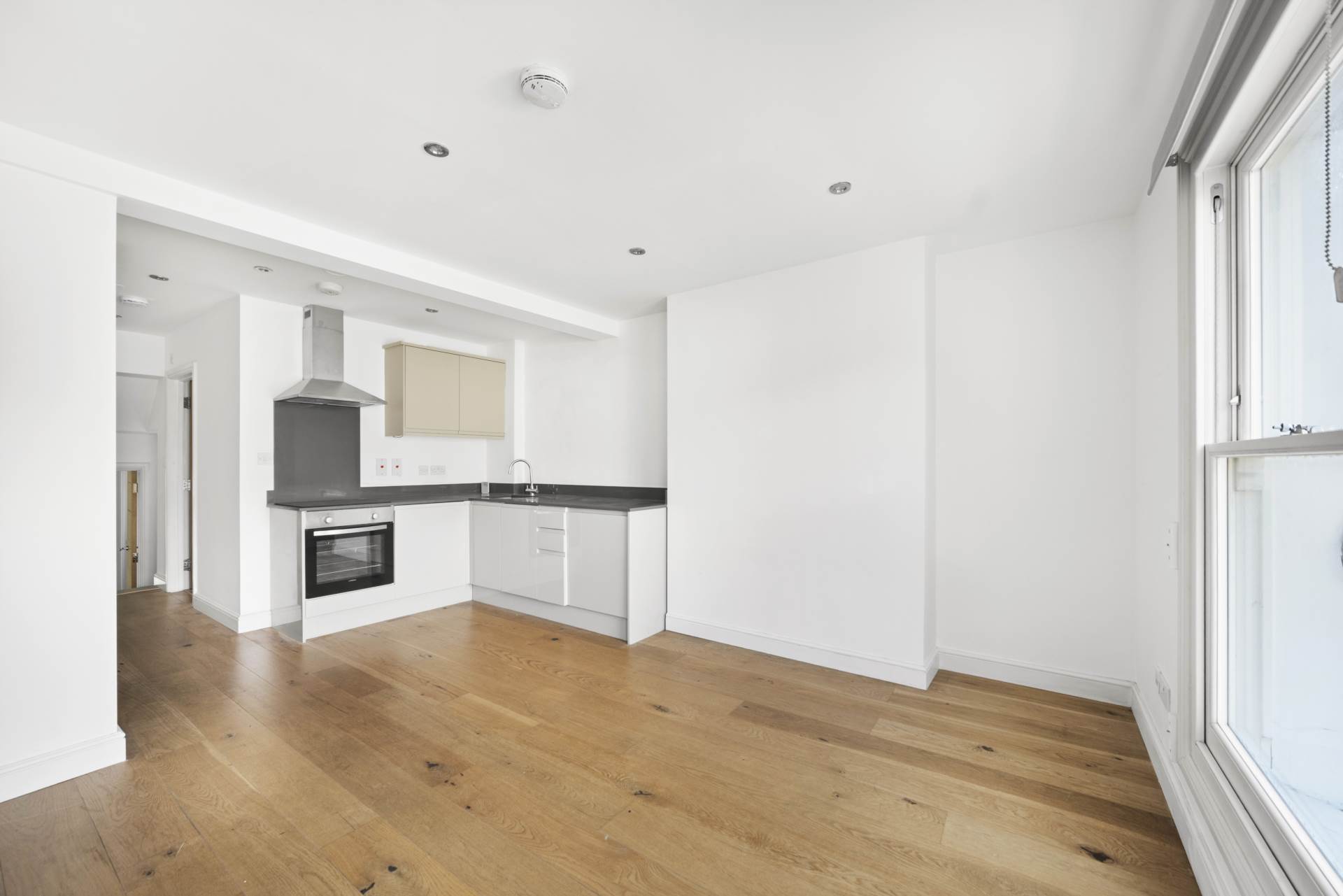 Delaford Street, Fulham, SW6, Image 2