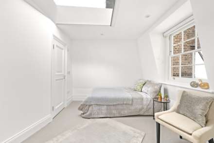 Warwick Square, London, SW1V, Image 2