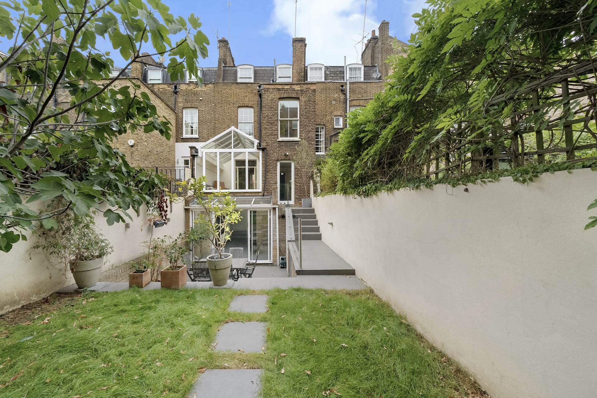 Earls Court Gardens, Earl's Court, SW5, Image 25