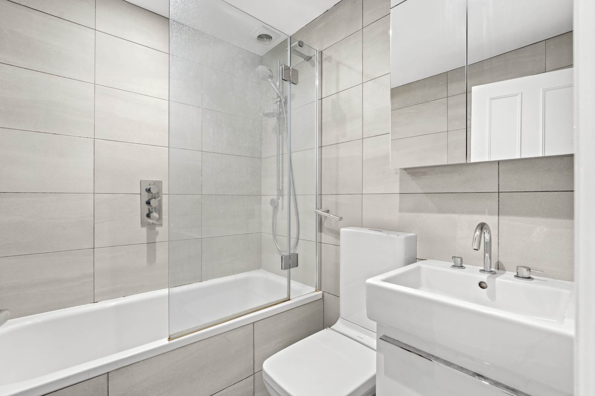 Tachbrook Street, Pimlico, SW1V, Image 12