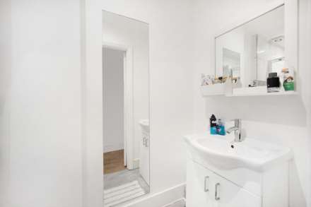 Hogarth Road, Earls Court, SW5, Image 9