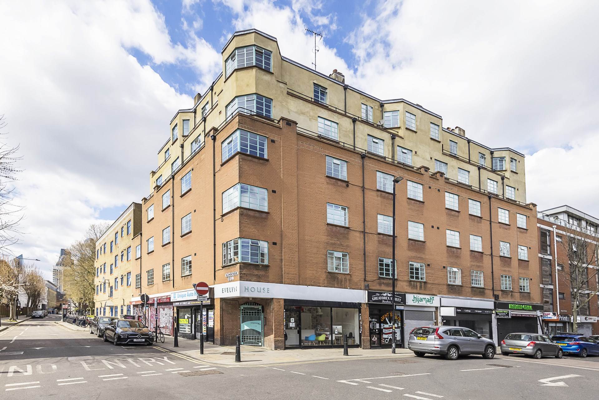 Old Montague Street, London, Image 10