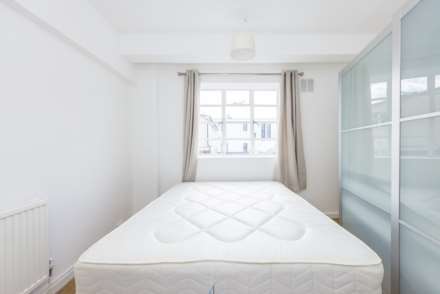 Old Montague Street, London, Image 4