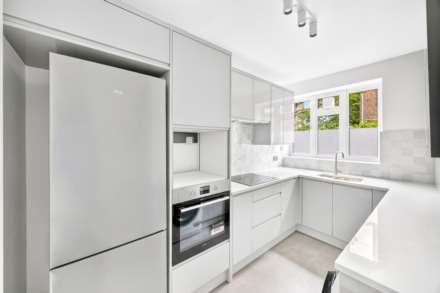Old Brompton Road, West Brompton, SW5, Image 16