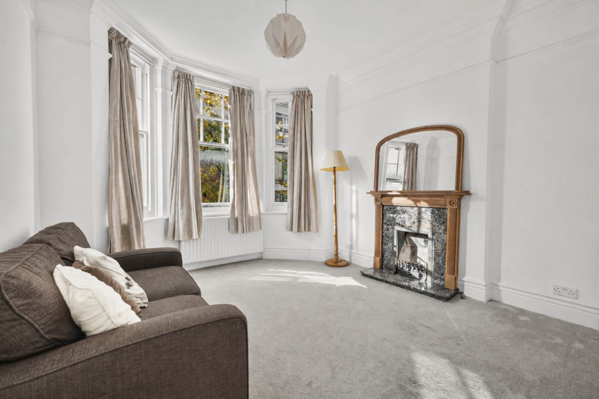 Greycoat Gardens, Westminster, SW1P, Image 1