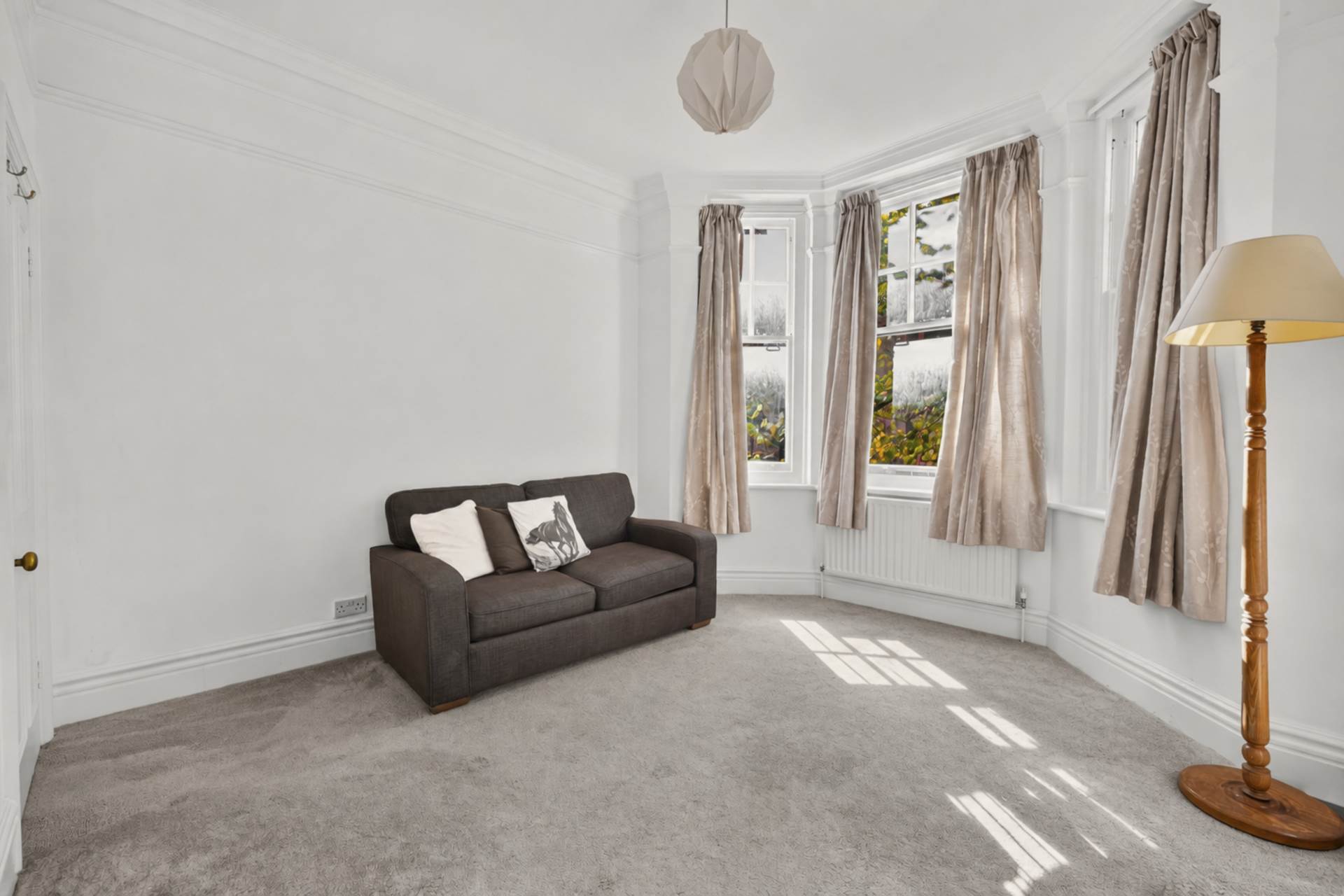 Greycoat Gardens, Westminster, SW1P, Image 2