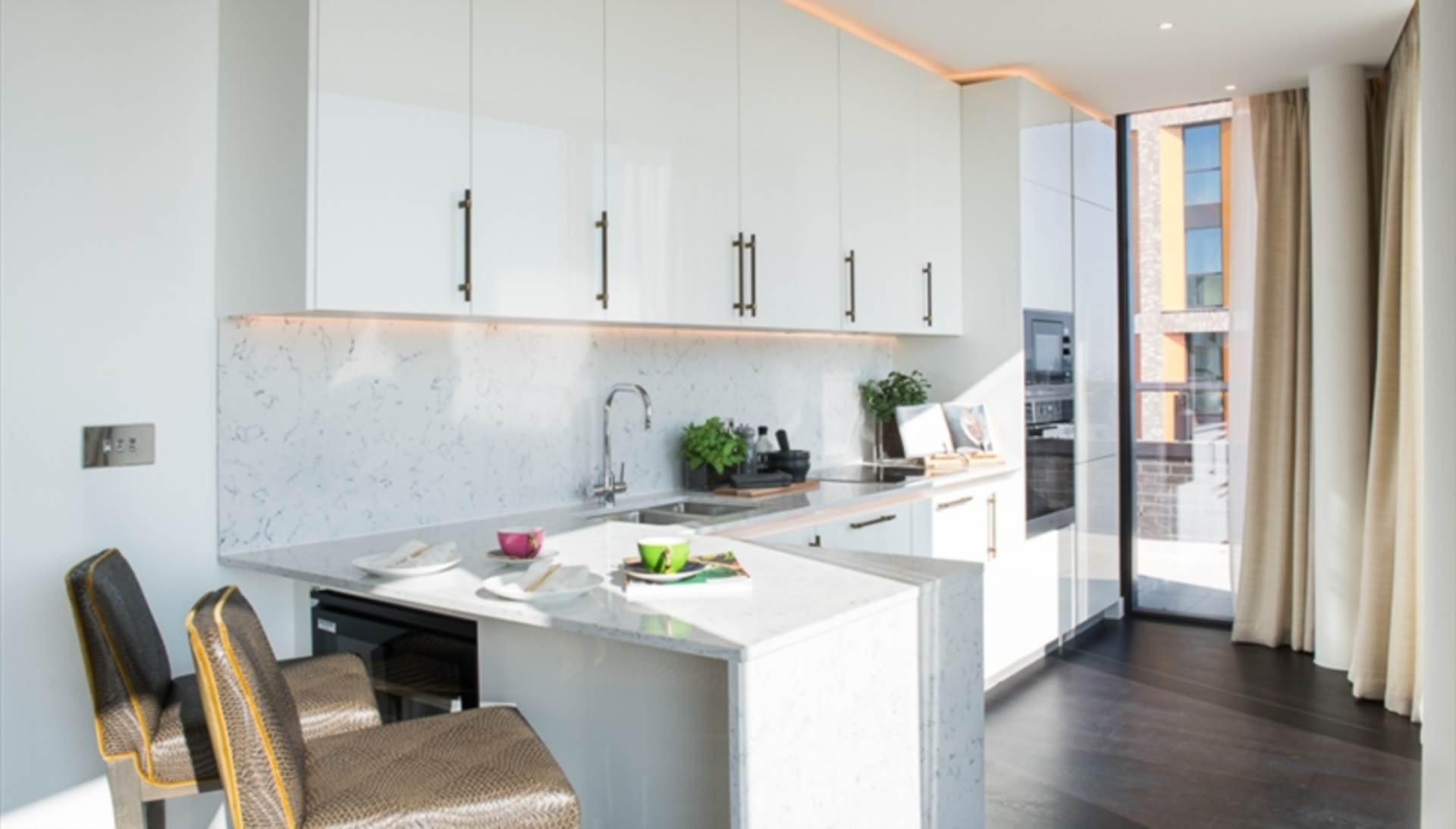 Thornes House, Battersea, SW11, Image 3