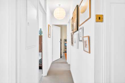 Churchill Gardens, London, SW1V, Image 14