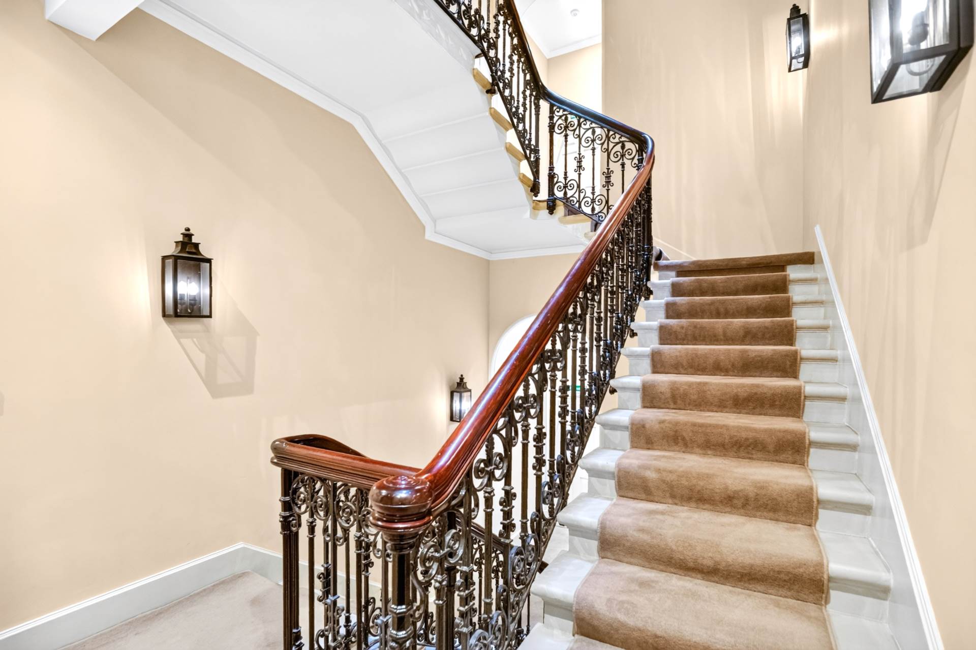 Crusader House, Pall Mall, SW1Y, Image 9