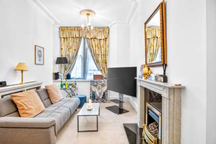 Crusader House, Pall Mall, SW1Y, Image 14