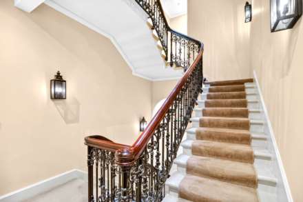 Crusader House, Pall Mall, SW1Y, Image 9