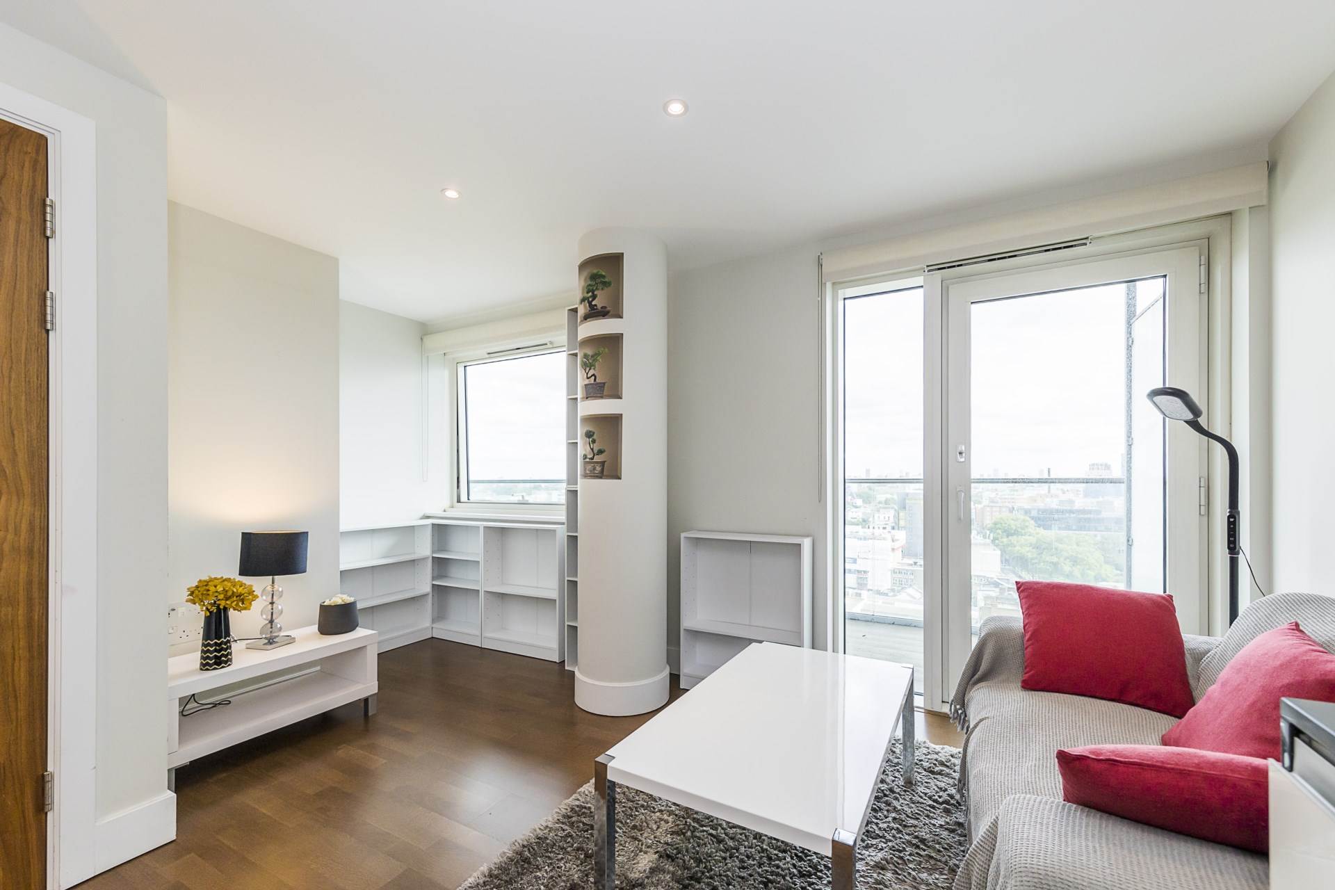 One Commercial Street, Aldgate East, London, Image 2