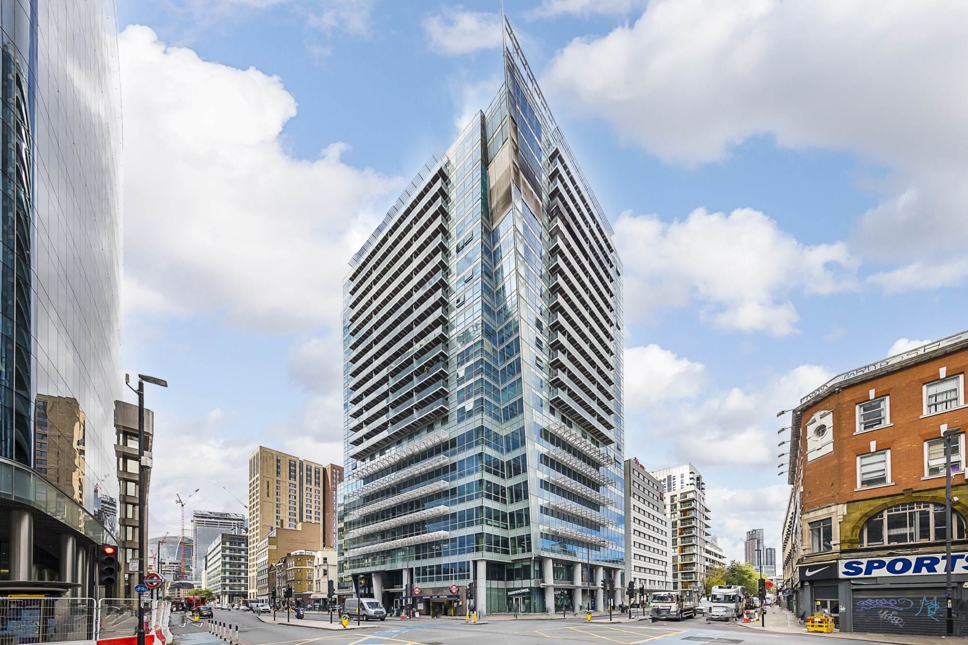 One Commercial Street, Aldgate East, London, Image 8
