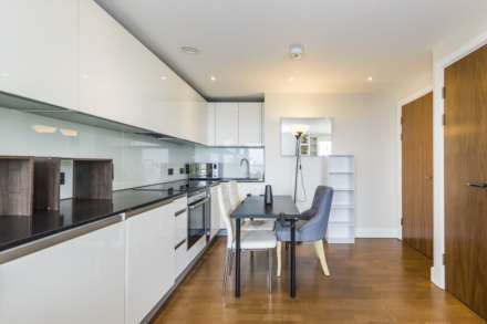 One Commercial Street, Aldgate East, London, Image 3