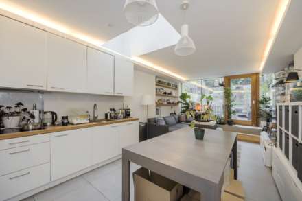 Liverpool Road, Barnsbury, N1, Image 4