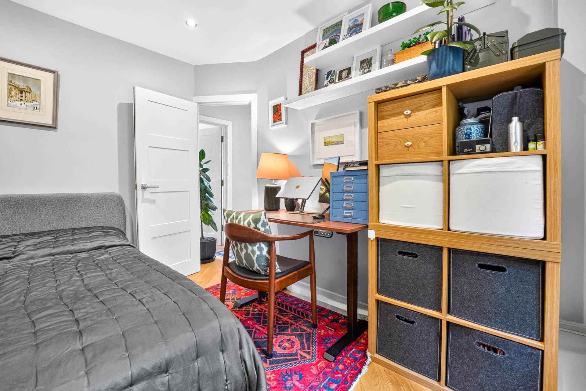 Moreton Place, London, SW1V, Image 11