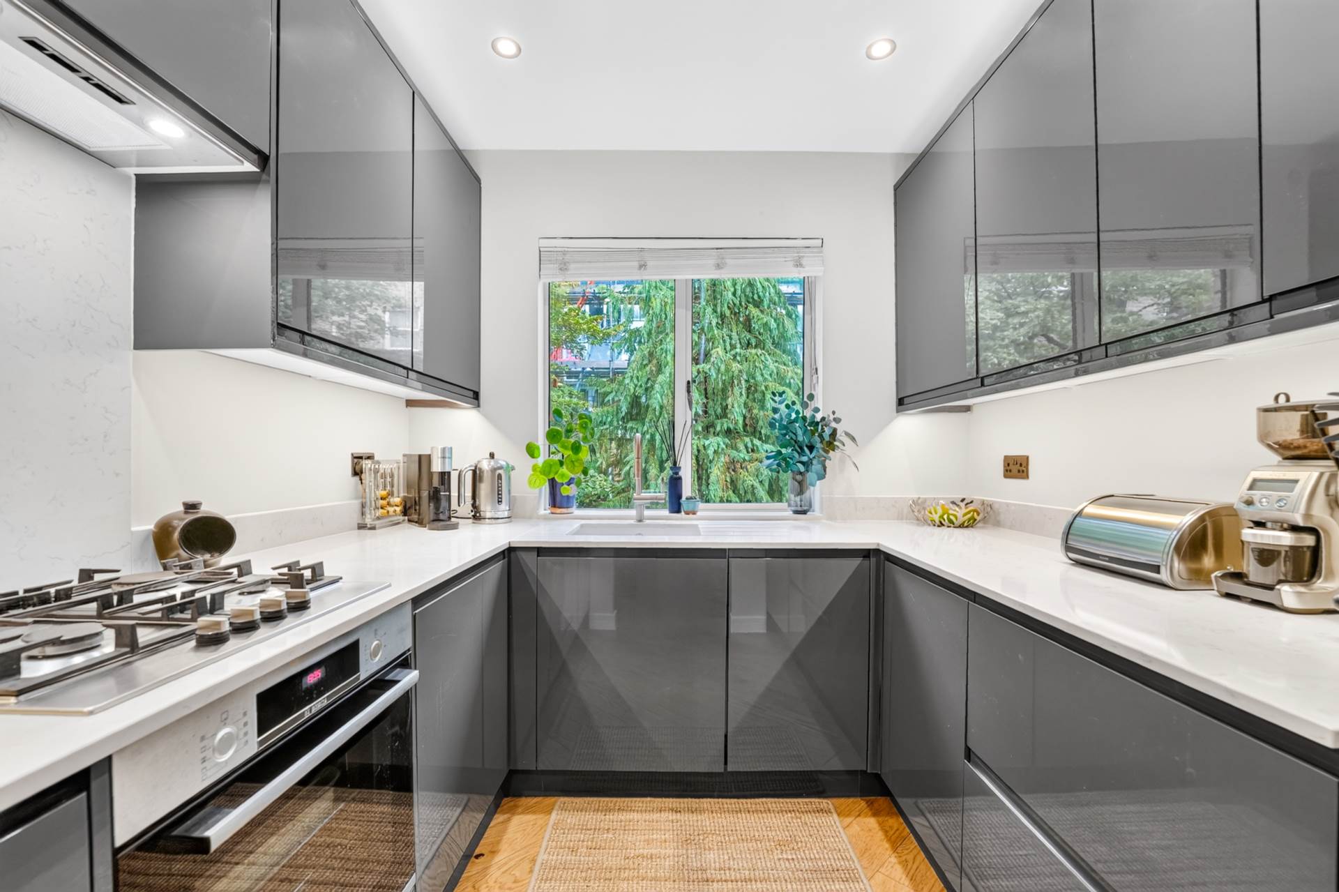 Moreton Place, London, SW1V, Image 6