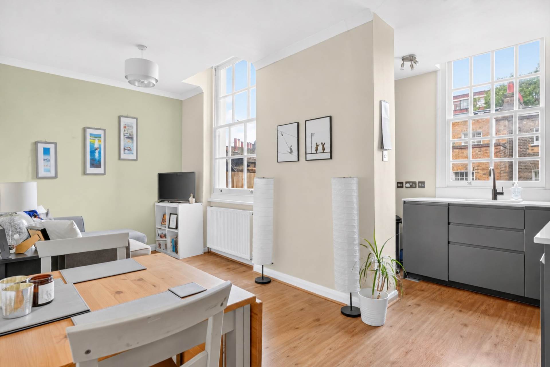 St George's Drive, London, SW1V, Image 1