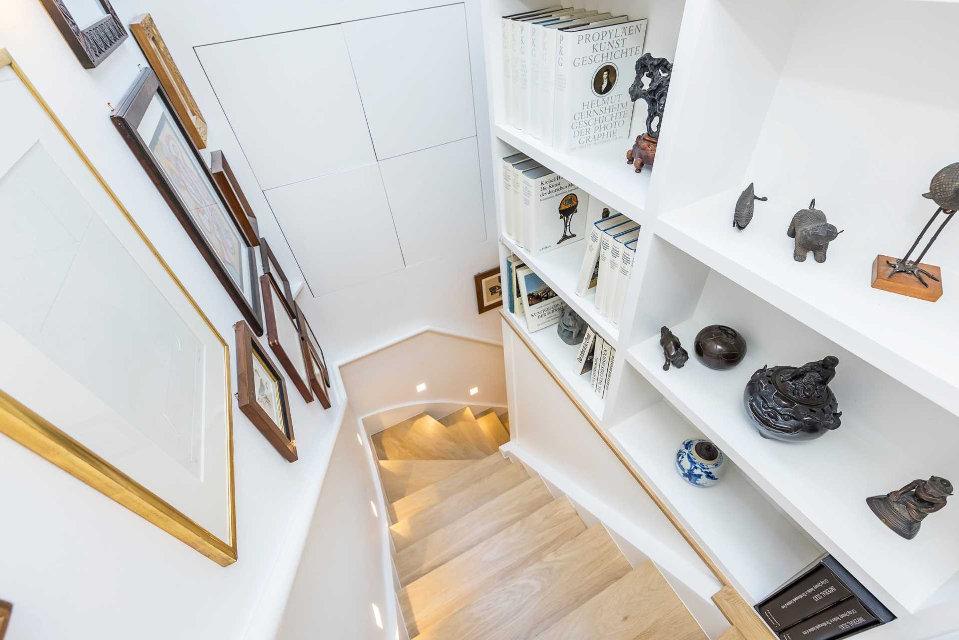 Roland Gardens, South Kensington, SW7, Image 16