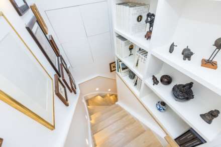 Roland Gardens, South Kensington, SW7, Image 16