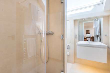 Roland Gardens, South Kensington, SW7, Image 22