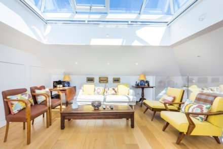 Roland Gardens, South Kensington, SW7, Image 23