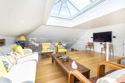 Roland Gardens, South Kensington, SW7, Image 25
