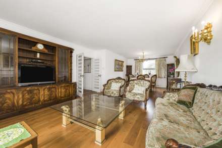 Property For Rent Somerset Square, Kensington, London