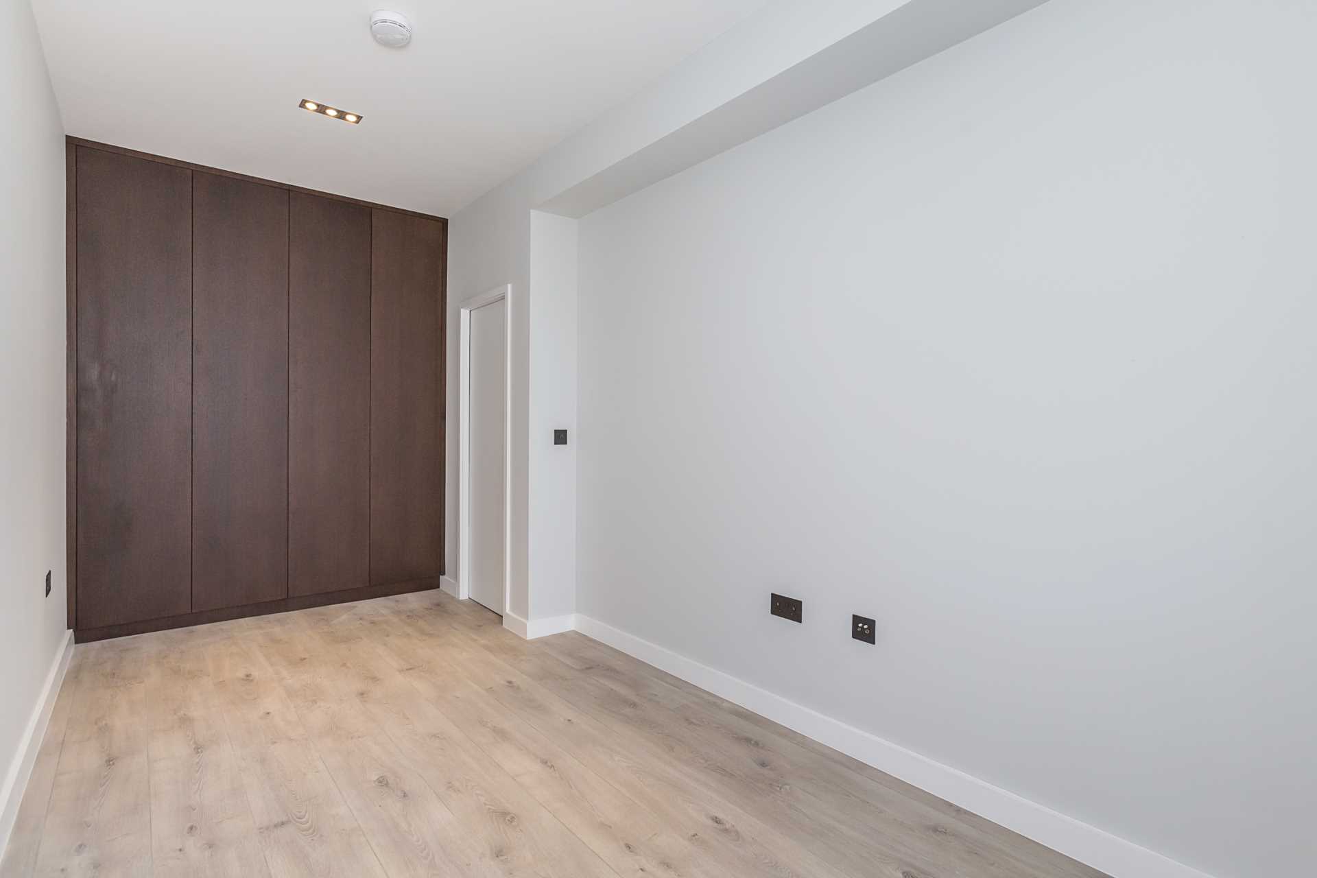 Trebovir Road, Earls Court SW5, Image 3