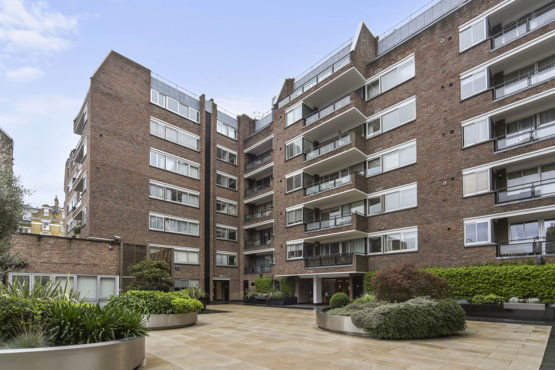 Campden Hill Road, Kensington, Image 6