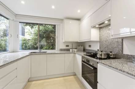 Campden Hill Road, Kensington, Image 3