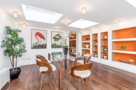 Kinnerton Place North, Knightsbridge SW1, Image 1