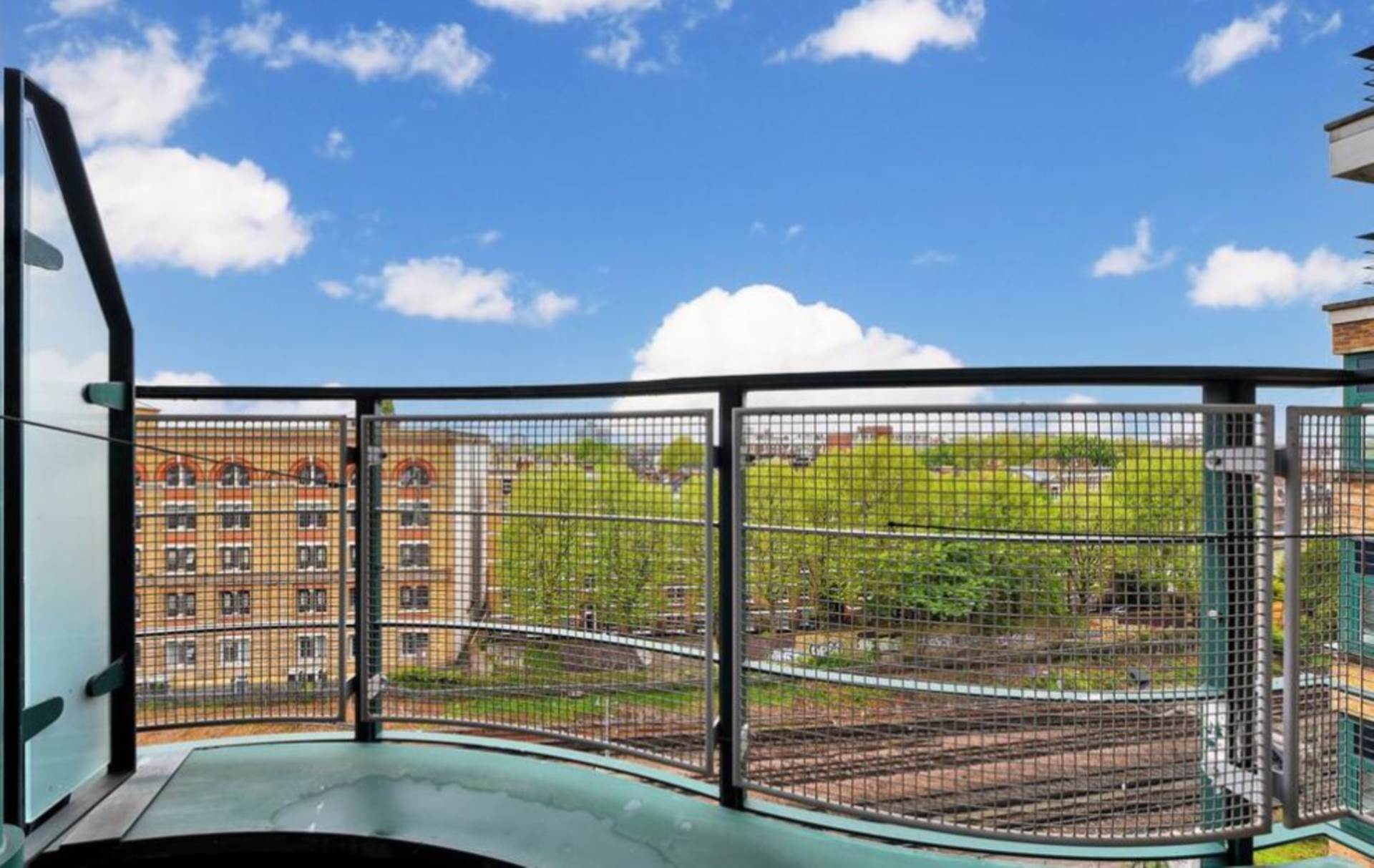 Beckford Close, Kensington, W14, Image 5