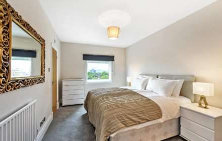 Beckford Close, Kensington, W14, Image 7