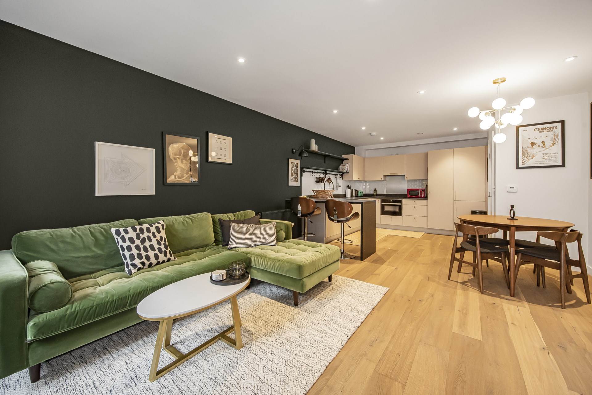 Esther Anne Place, Barnsbury, N1, Image 1