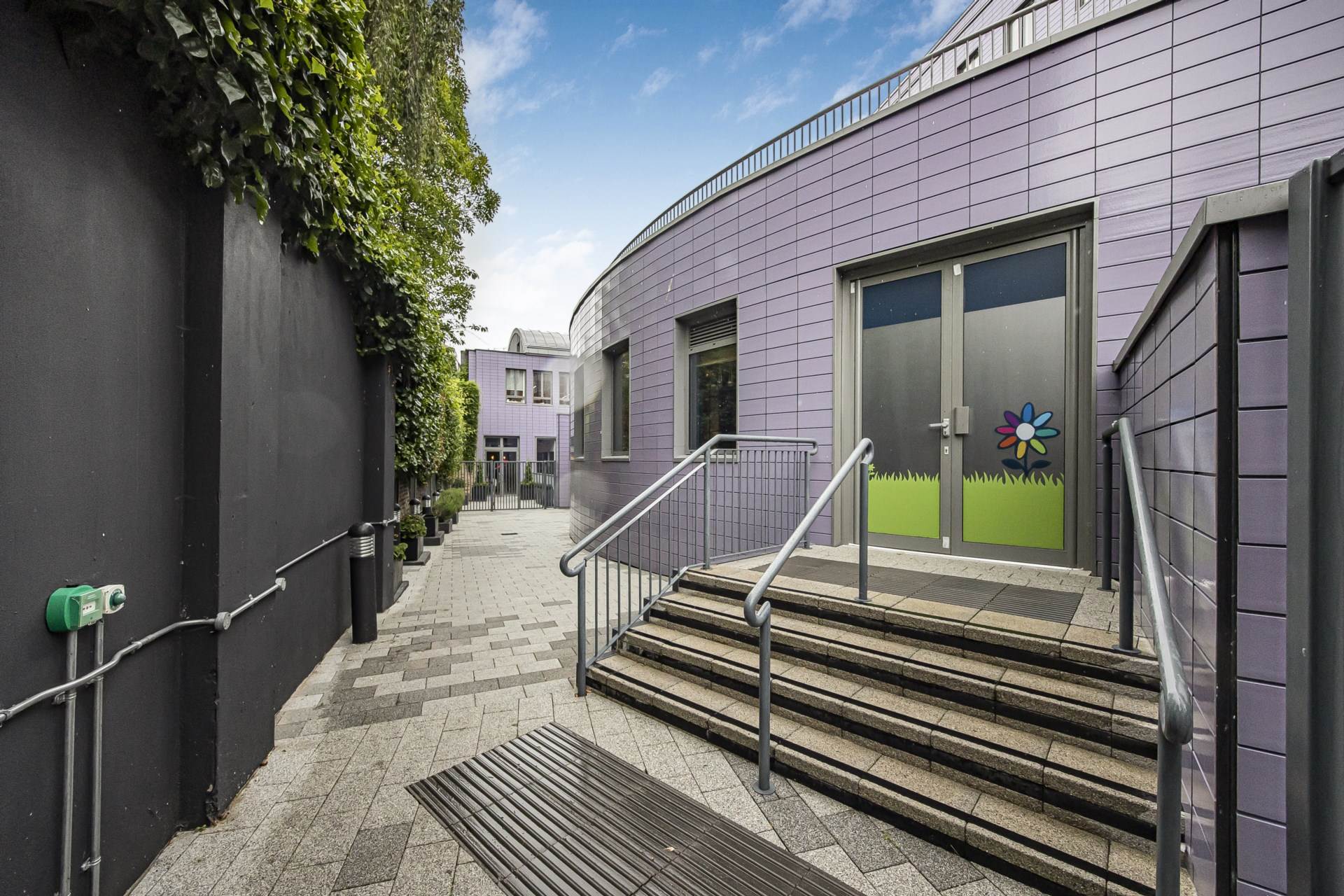 Esther Anne Place, Barnsbury, N1, Image 12