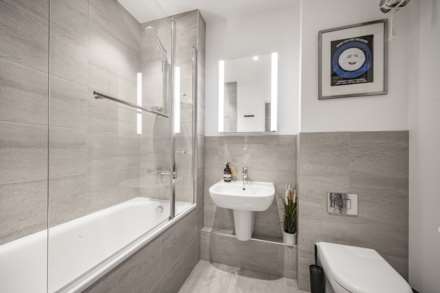 Esther Anne Place, Barnsbury, N1, Image 10