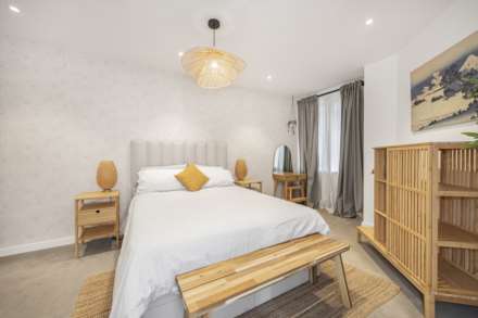 Esther Anne Place, Barnsbury, N1, Image 9
