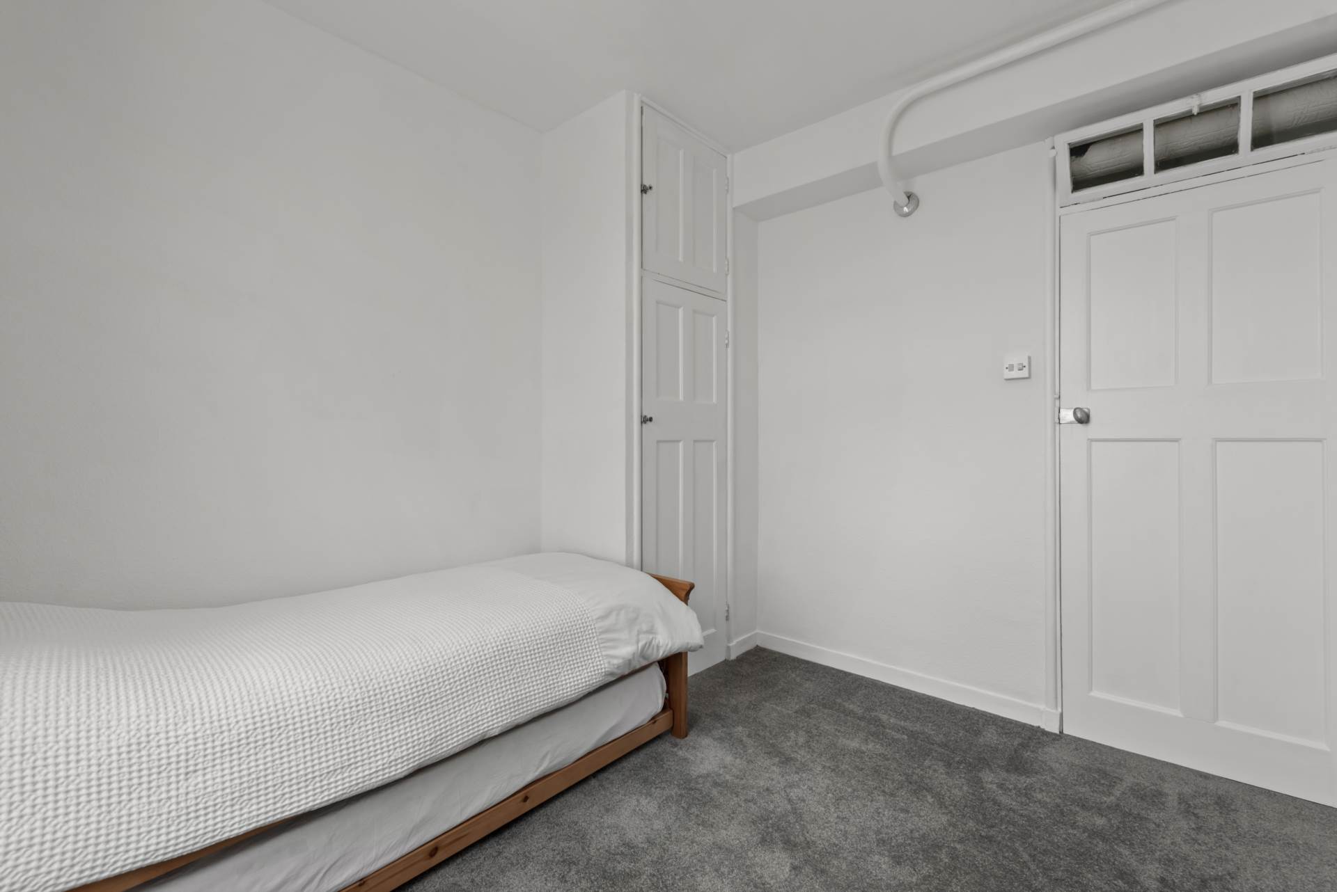 Russell House, Pimlico, SW1V, Image 5