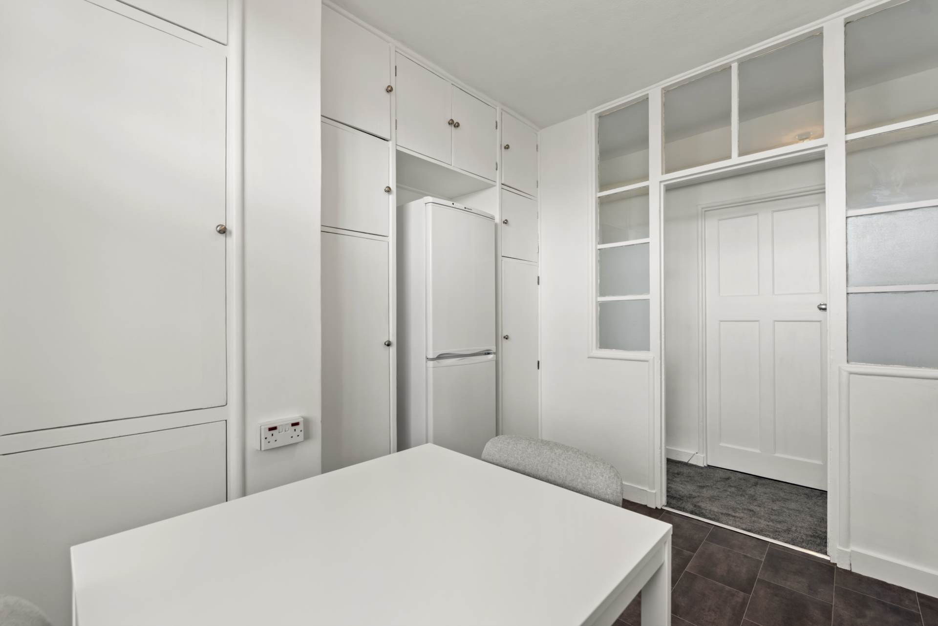 Russell House, Pimlico, SW1V, Image 8